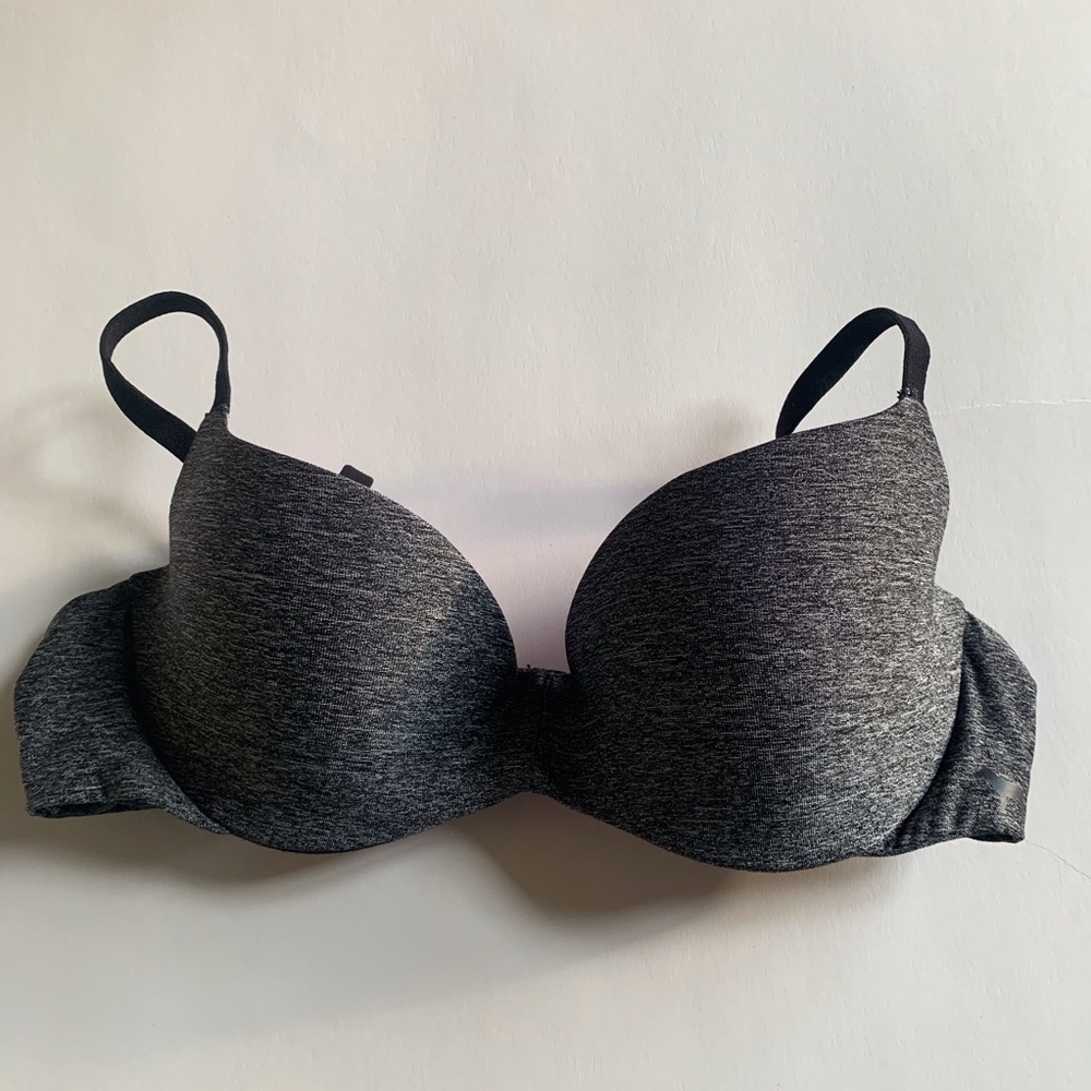 VS Pink Push-Up Light aloft Bra